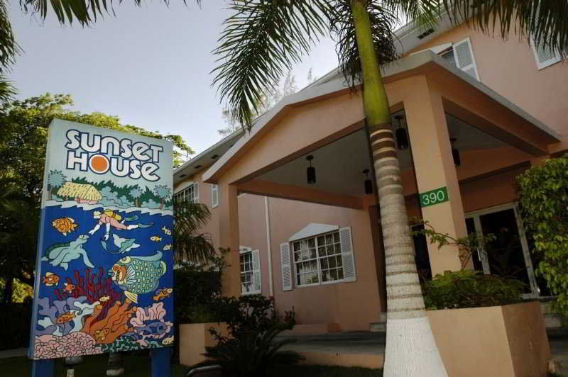 Hotel Sunset House à George Town Extérieur photo